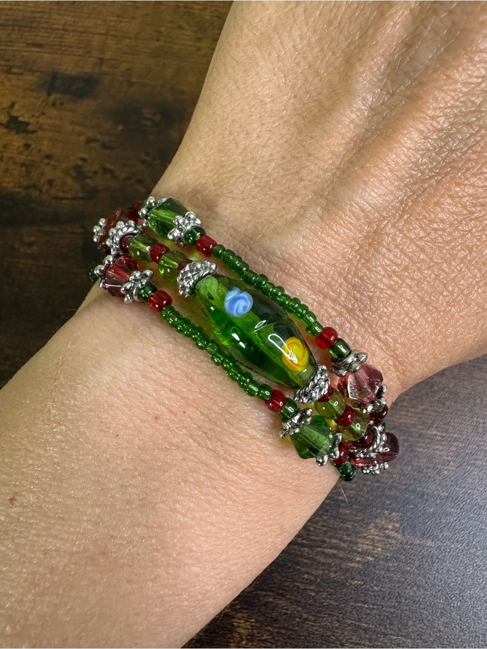 Hand Crafted Green and Red Beaded Bracelet with Lampwork Focal
